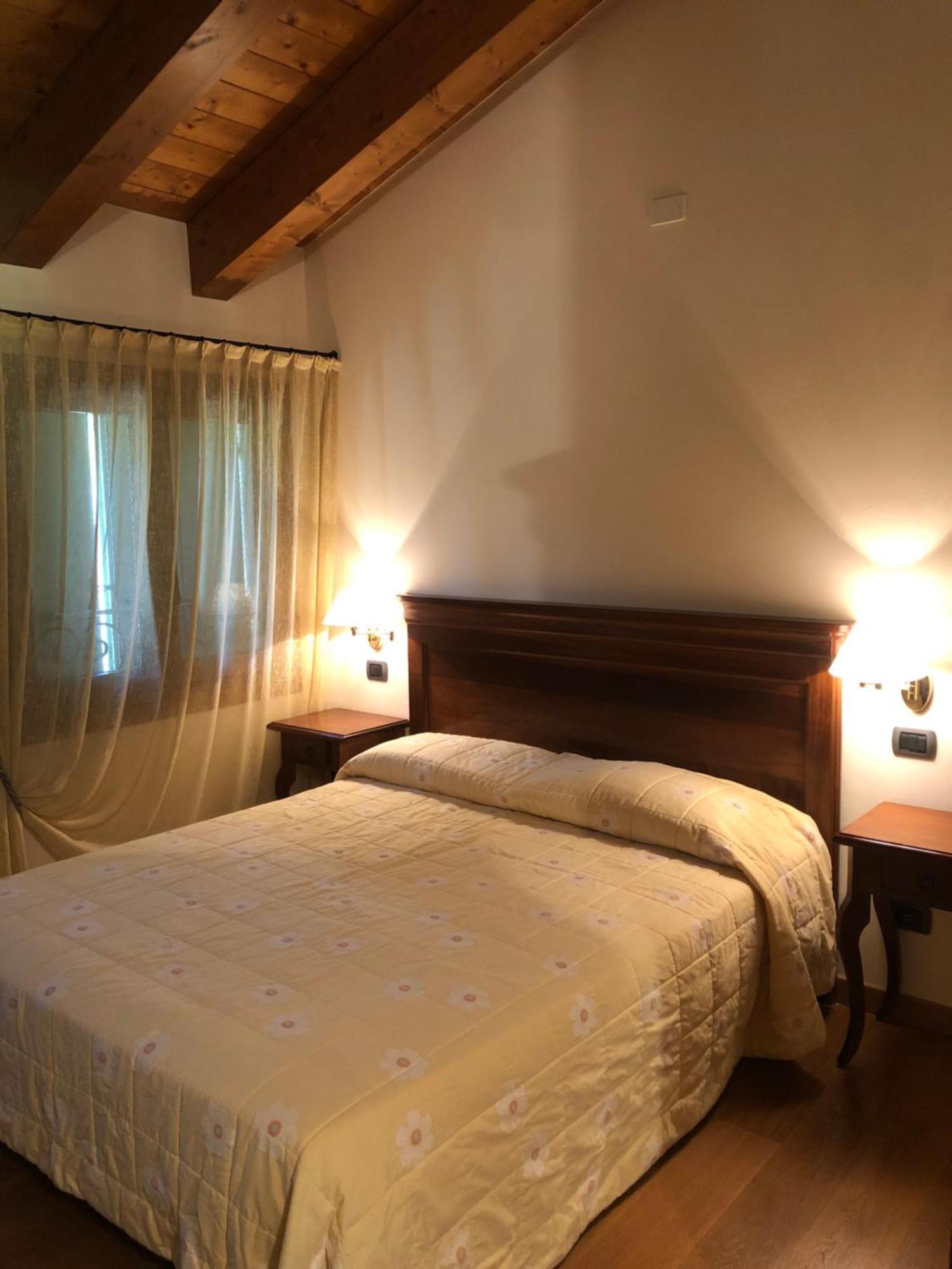 Alloggio Franciscus Arquà Petrarca Buitenkant foto